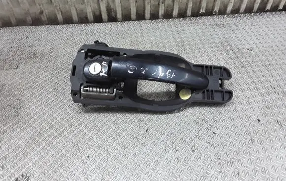 Audi A2 Front door exterior handle 8Z0837885A