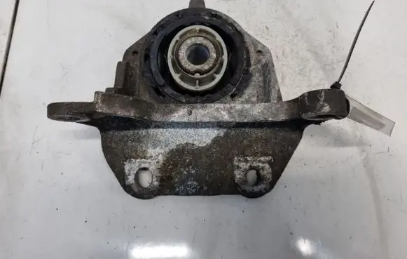 Fiat Stilo Engine mount bracket B9332