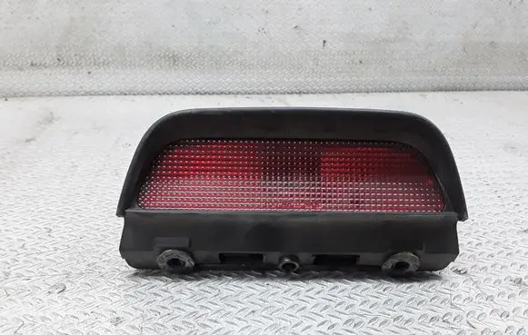 Honda HR-V Third/center stoplight
