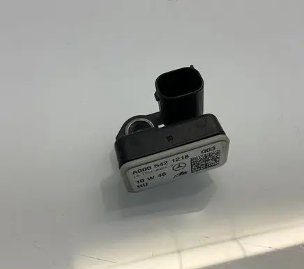 Mercedes-Benz E C207 W207 Airbag deployment crash/impact sensor A0055421218 10171102213 0055421218