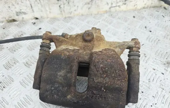 Volkswagen e-Golf Front brake caliper