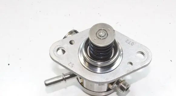 Nissan X-Trail T33 Fuel injection high pressure pump 166306RC1A