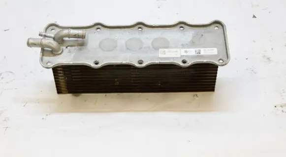 Skoda Superb B8 (3V) EGR valve cooler 04E145749F