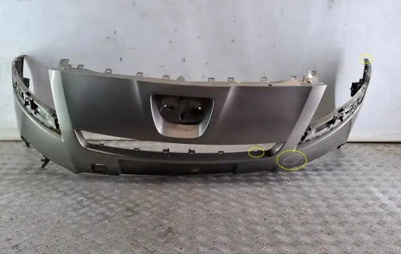 Peugeot 5008 Front bumper 9687444577