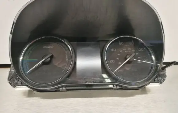Mitsubishi Outlander Speedometer (instrument cluster) 8100C386 OT34540