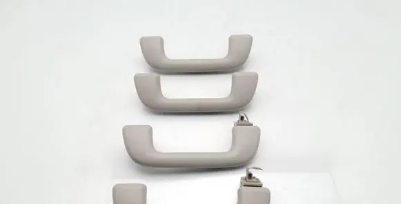 Toyota Auris 150 A set of handles for the ceiling 6746838010