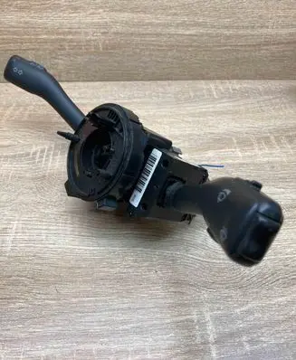 Audi A3 S3 8L Wiper turn signal indicator stalk/switch 8L0953513G 1J0959653B WITHPLUG
