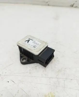 Mercedes-Benz E W211 ESP acceleration yaw rate sensor 0265005719 19278