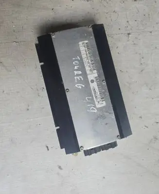 Volkswagen Touareg I Sound amplifier 7L6035456 12217119 VWZ4Z3E8008973