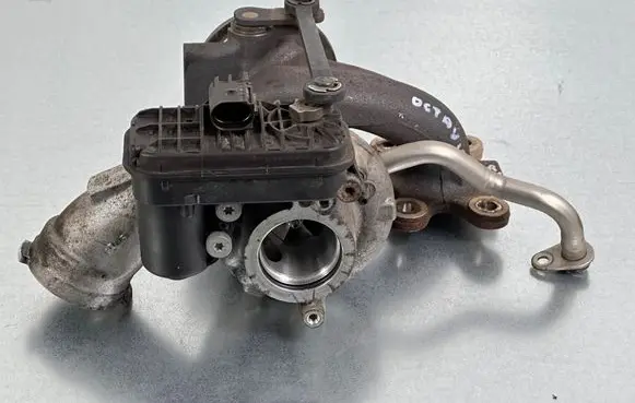 Skoda Octavia Mk3 (5E) Turbo 04E145725DF 05E145701K