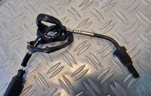 Audi A3 S3 A3 Sportback 8P Exhaust gas temperature sensor 03L906088BS