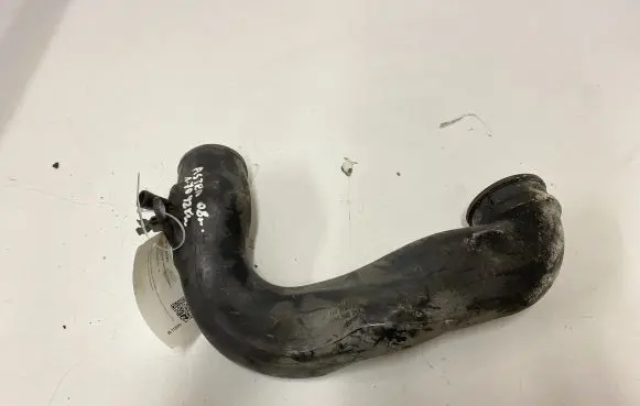 Opel Zafira B Air intake hose/pipe 8980055583
