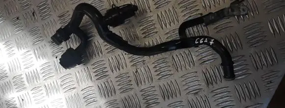 Engine coolant pipe/hose
