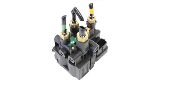 Land Rover Discovery 5 Air suspension control unit module (rear) JPLA5B710AA