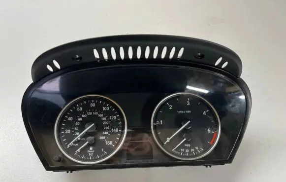 BMW 5 E60 E61 Speedometer (instrument cluster) 9194890