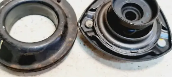 KIA Rio Front upper strut mount PWR