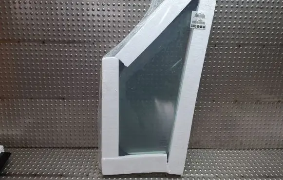 Fiat Ducato Front door window glass four-door S26337610 1340433080