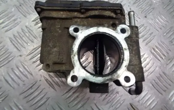 Mazda 6 Throttle valve position sensor 136B0C