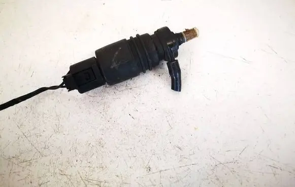 BMW 5 GT F07 Windscreen/windshield washer pump