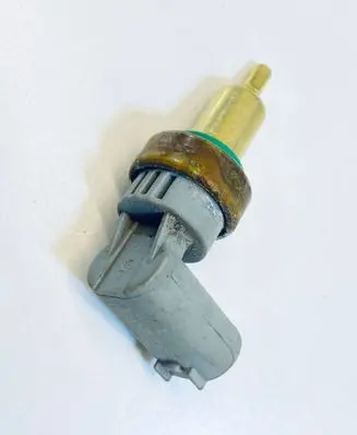 Mercedes-Benz EQC Coolant temperature sensor A0009056102