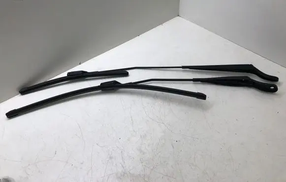 Peugeot 2008 I Windshield/front glass wiper blade 