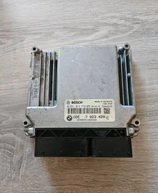 BMW 5 E60 E61 Engine control unit/module 0281014572 030310256 7823420