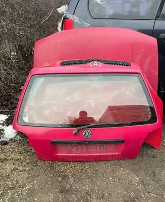 Volkswagen Golf III Tailgate/trunk/boot lid