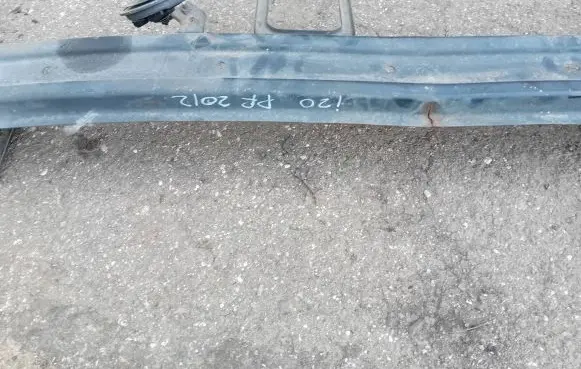 Hyundai i20 (PB PBT) Front bumper cross member