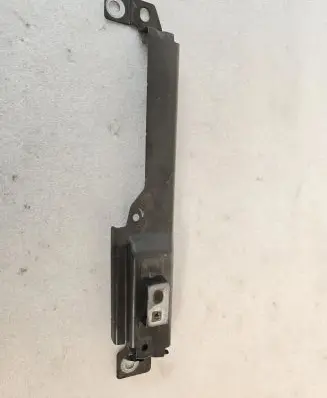 Volvo XC60 Fender mounting bracket 31424581