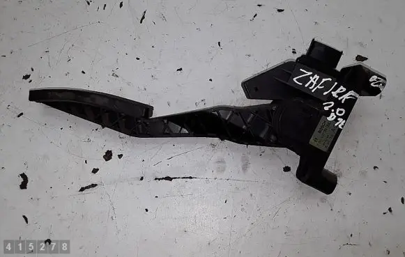 Opel Zafira A Accelerator throttle pedal 0281002298