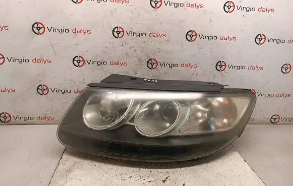 Hyundai Santa Fe Headlight/headlamp 3211133 083211133LN 082211144L