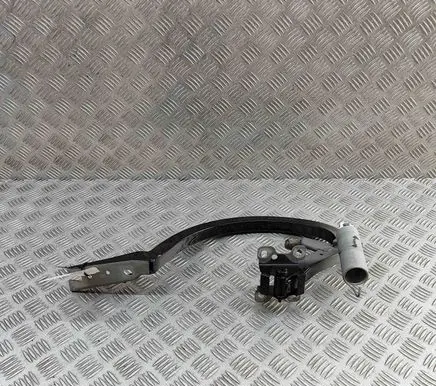 Audi A5 Tailgate/trunk/boot hinge 8W6827301