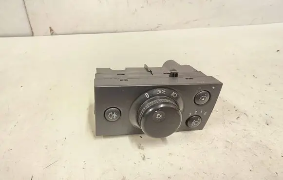 Opel Meriva A Light switch 93394756 LK04061015 0320