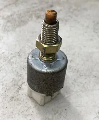 Toyota Prius (XW20) Brake pedal sensor switch 483J