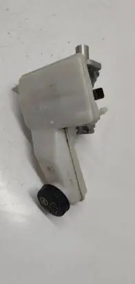 Peugeot 2008 II Master brake cylinder