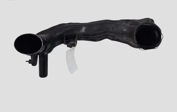 Volvo V40 Intercooler hose/pipe 31370135