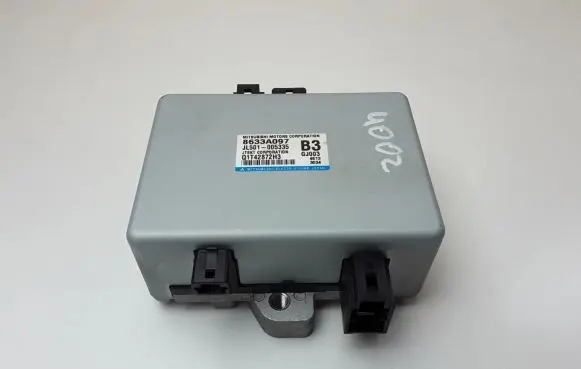 Mitsubishi Outlander Other control units/modules 8633A097