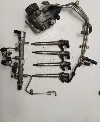 Audi A4 S4 B8 8K Fuel injection system set 04L130755D 04L089G 04L130277AE
