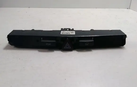 Opel Astra H Hazard light switch 03758070