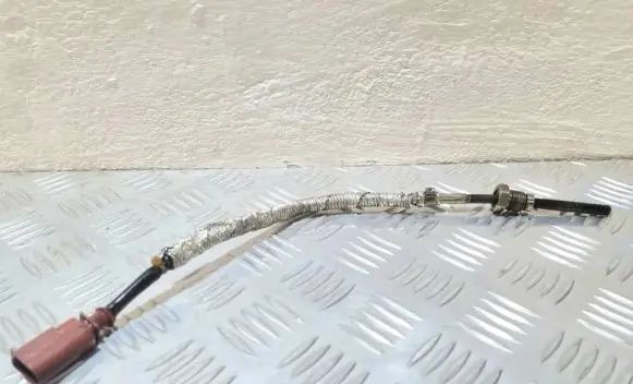 Audi A5 Sportback 8TA Exhaust gas temperature sensor 059906088M