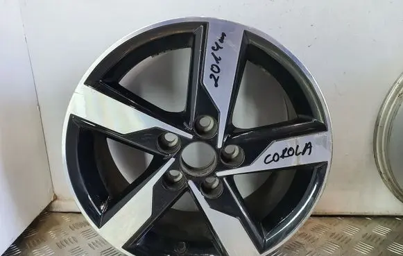 Toyota Corolla E160 E170 R16 alloy rim PW45702000 CMS9011