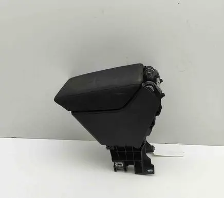 Volkswagen Polo VI Armrest 6F0864207D