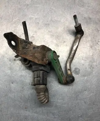 Audi A5 8T 8F Rear air suspension level height sensor 8K0907503