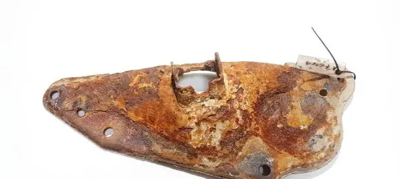 Citroen C4 I Picasso Bracket in trunk/boot 