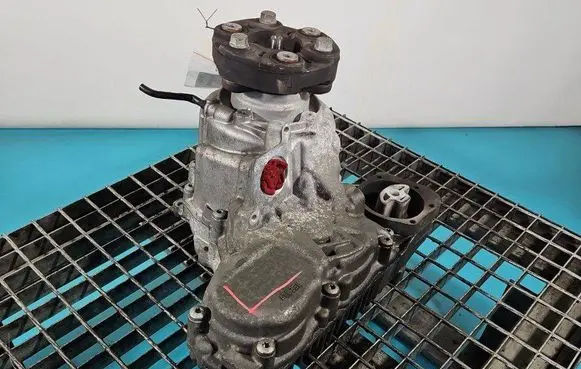 BMW X1 E84 Gearbox transfer box case 7643755 IMPRK1502654