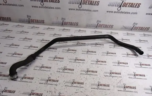 Mercedes-Benz E W211 Engine coolant pipe/hose
