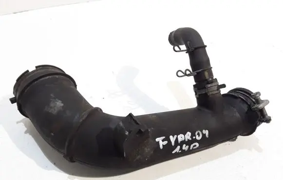 Toyota Yaris Air intake duct part