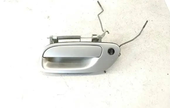 Volvo XC70 Front door exterior handle 