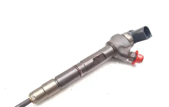 Skoda Octavia Mk3 (5E) Fuel injector 04L130277G 0445110477