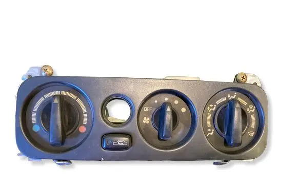 Mitsubishi Pajero Sport I Climate control unit MR460759 MR460755 99Z28